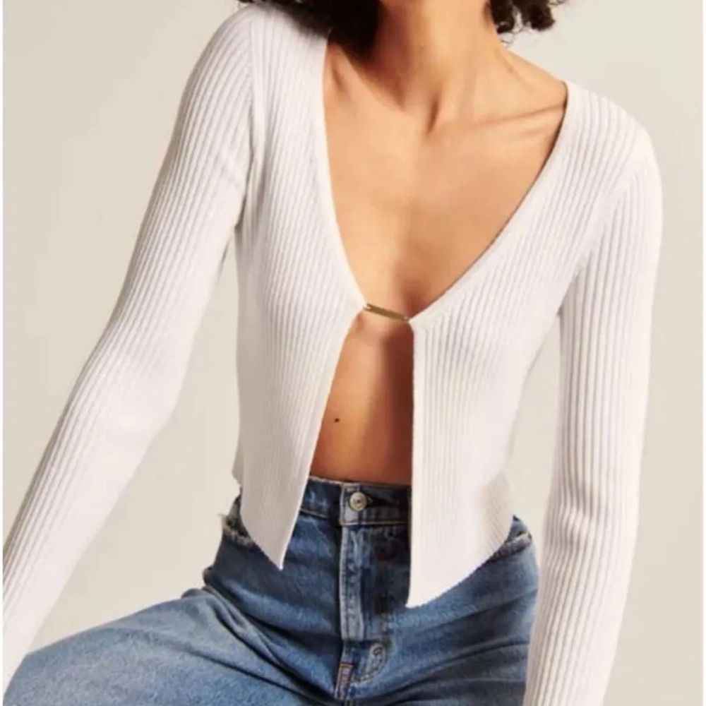 Abercrombie white cardigan